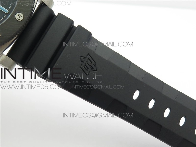 PAM799 Titanium VSF Best Edition Carbotech Bezel Black Dial on Rubber Strap P.9010 Clone